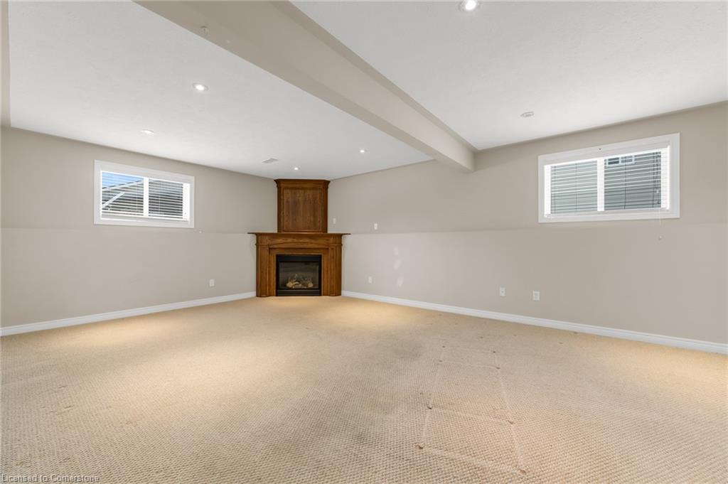 25 Mapleview Drive Property Photo 23