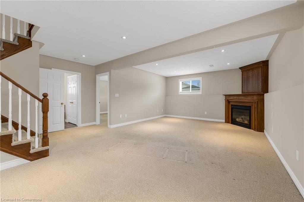 25 Mapleview Drive Property Photo 24