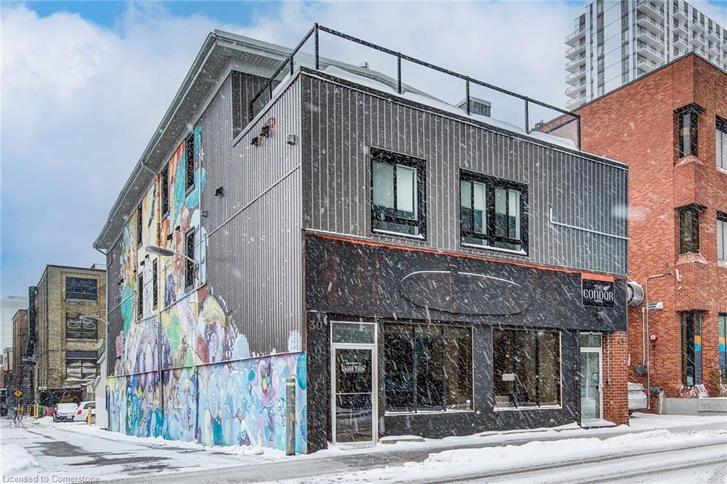 30 Ontario Street S Property Photo 1