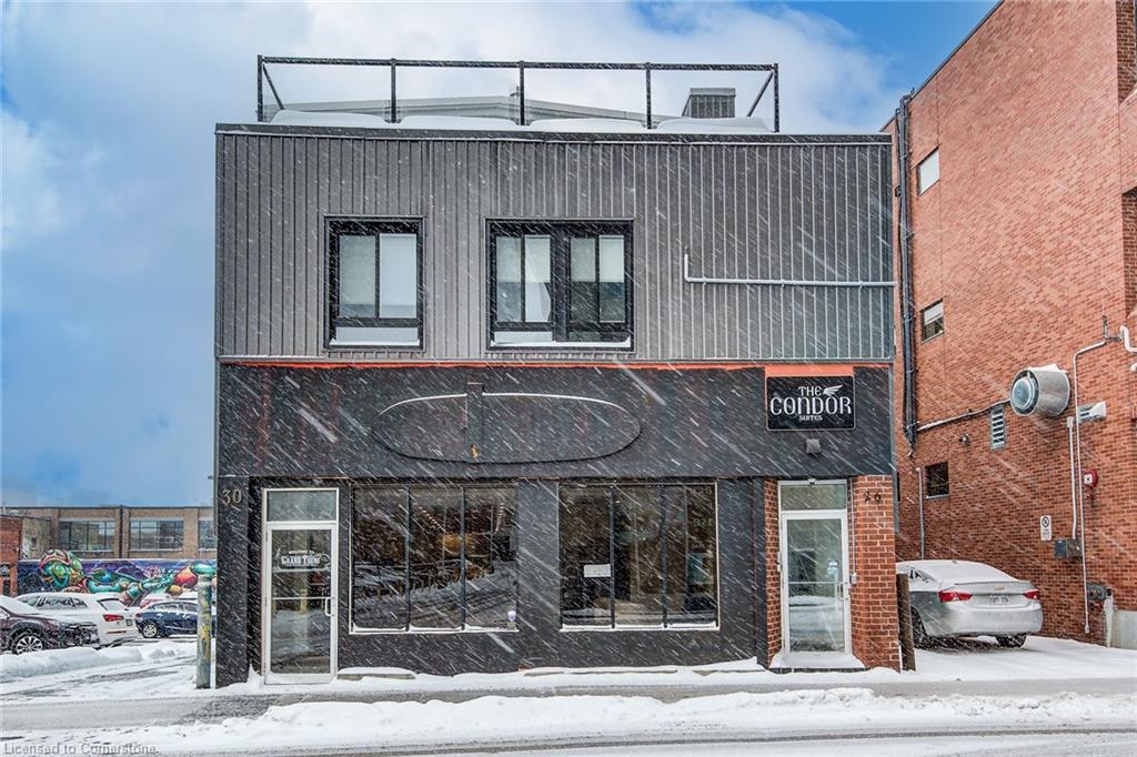 30 Ontario Street S Property Photo 2