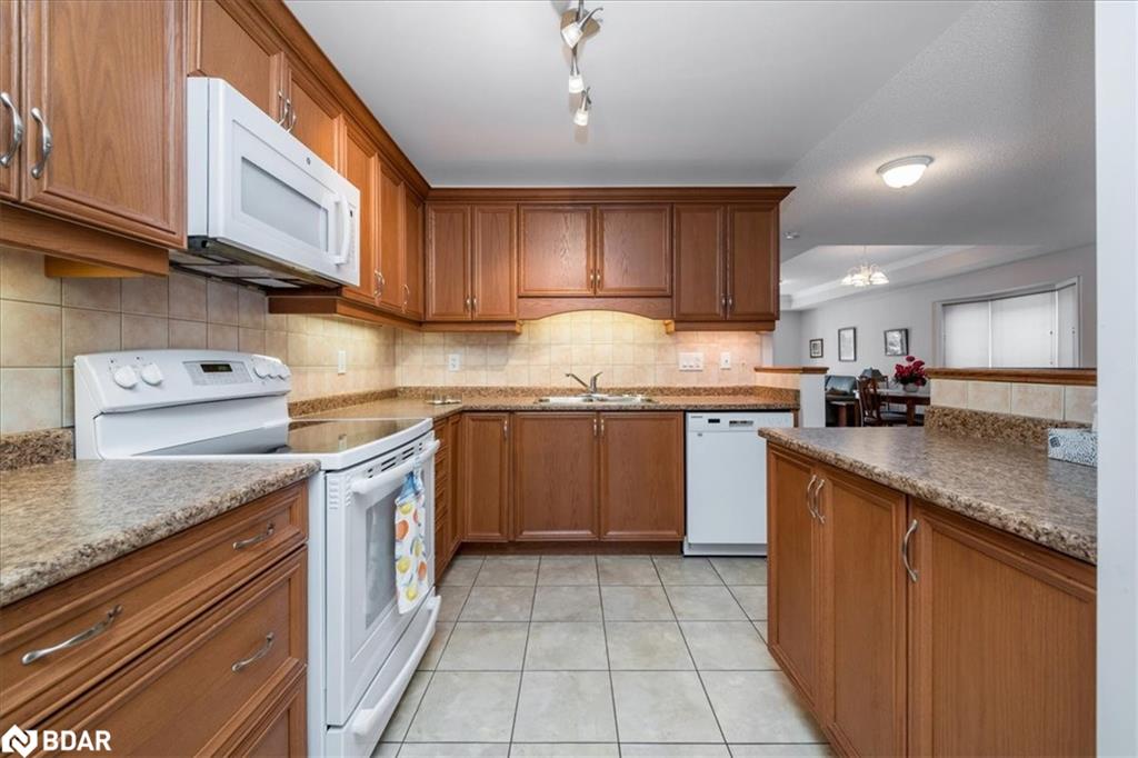15 Via Vistana Road Property Photo 6