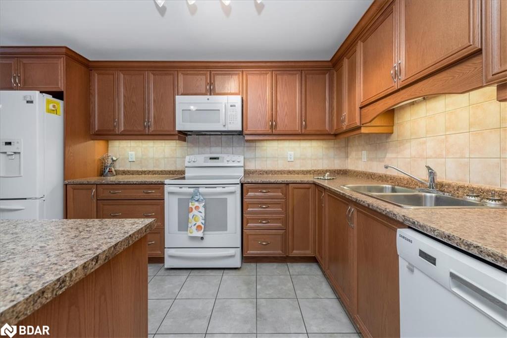 15 Via Vistana Road Property Photo 7