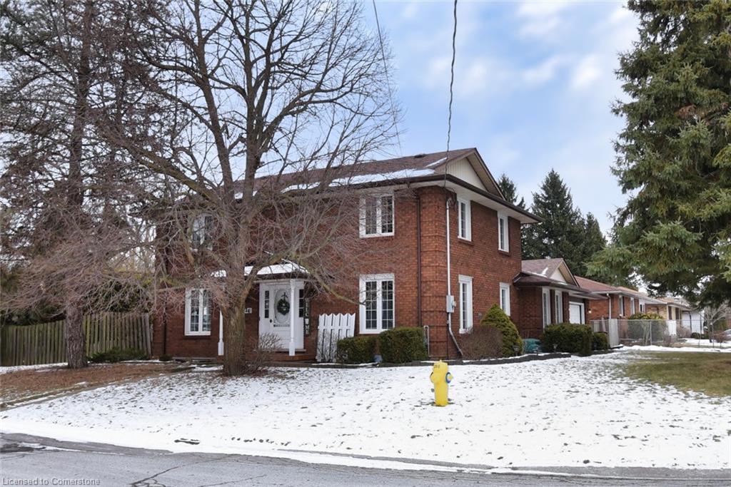 24 Shaw St Street Property Photo