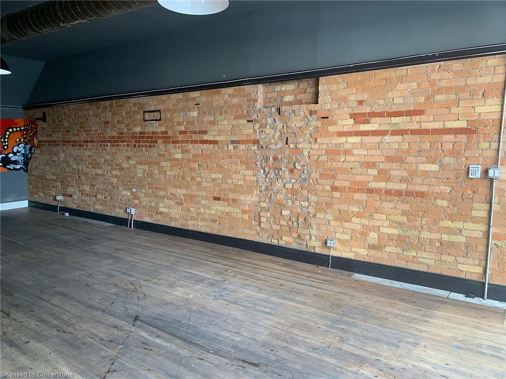 C1-185 King Street E Property Photo 3