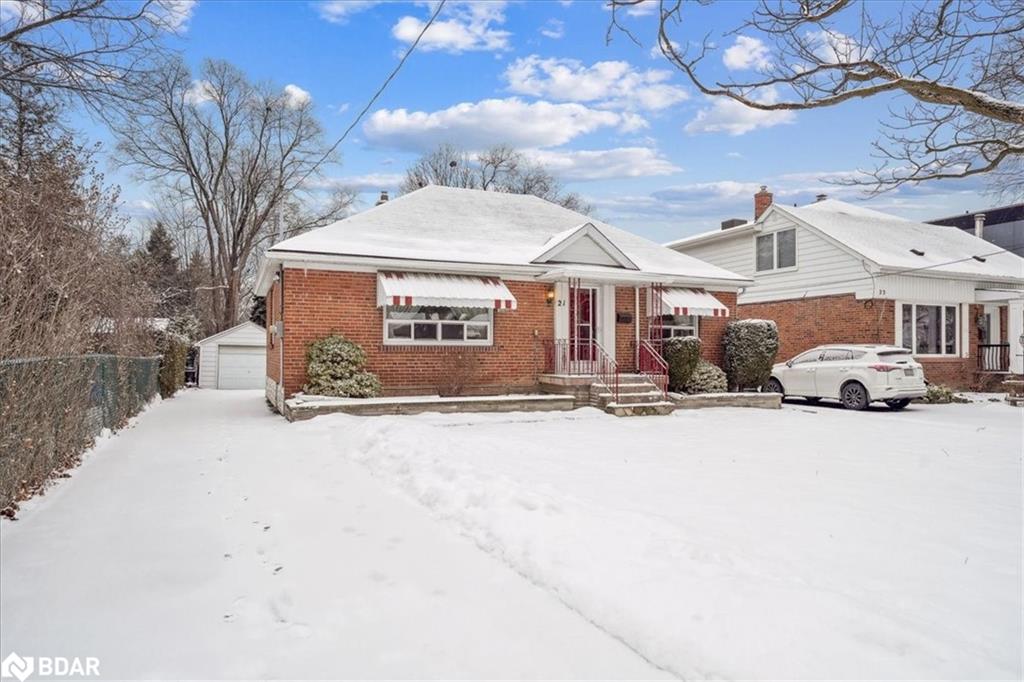 21 Shaver Avenue S Property Photo