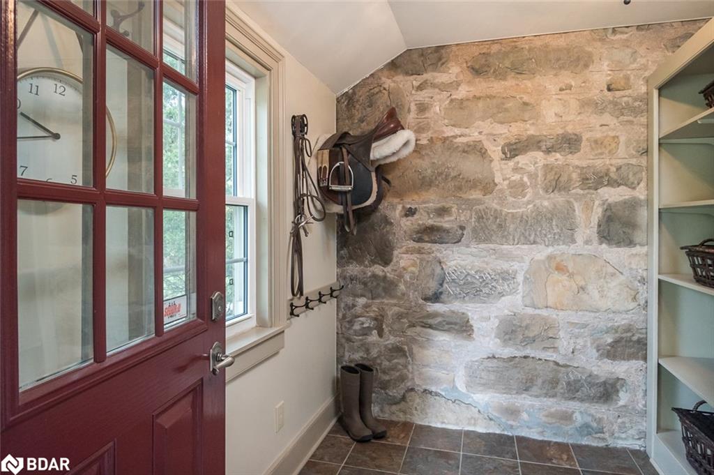 8268 Canyon Road Property Photo 14