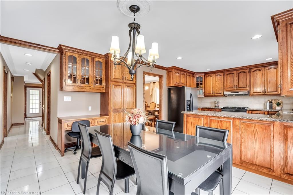 7689 Mount Carmel Boulevard Property Photo 10