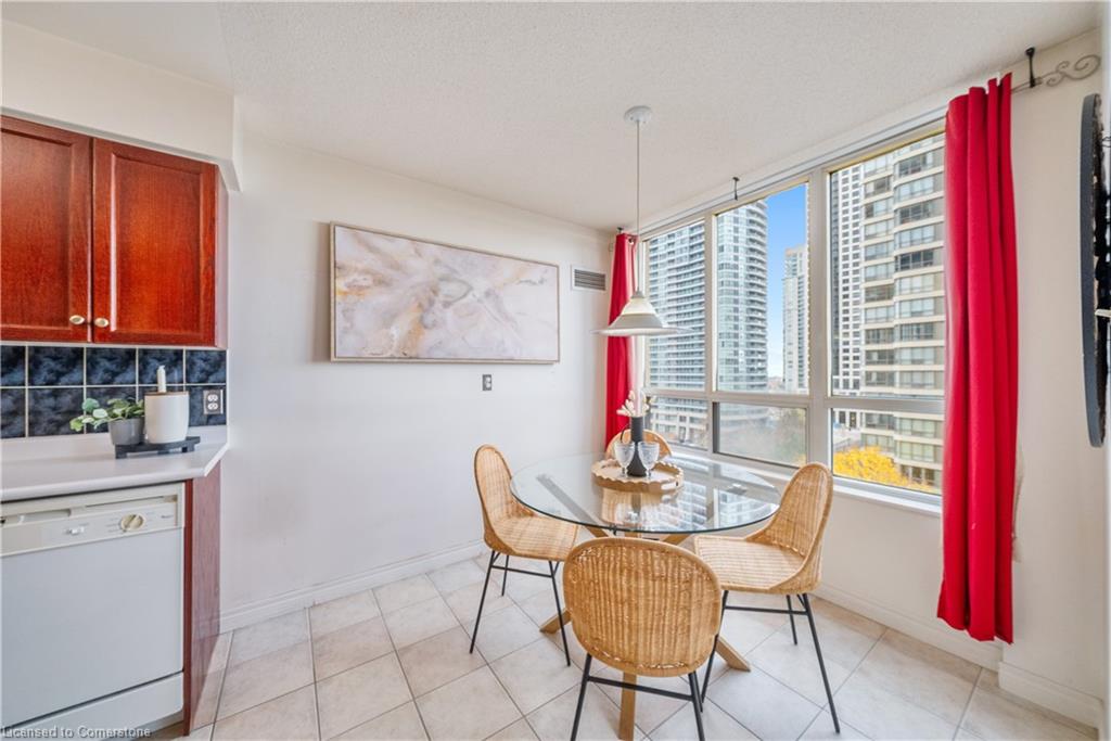 808-156 Enfield Place Property Photo 14