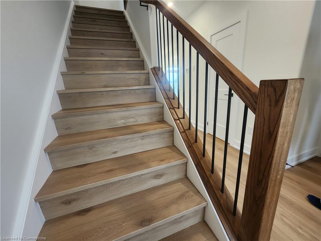 160 Craddock Boulevard Property Photo 8