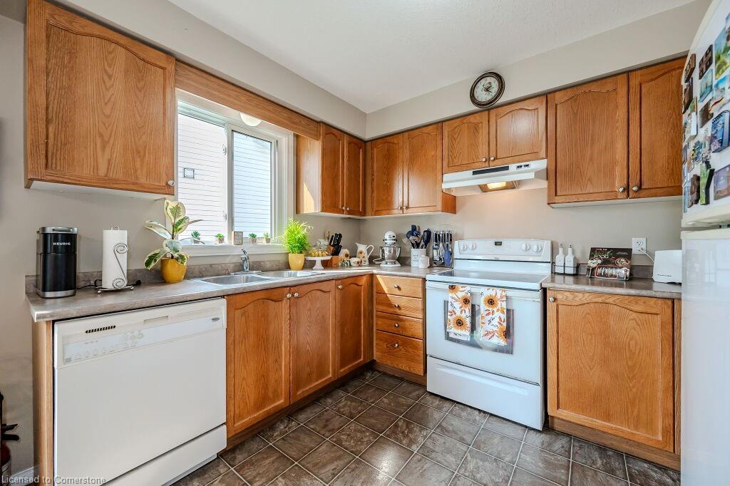 128 Henhoeffer Crescent Property Photo 15