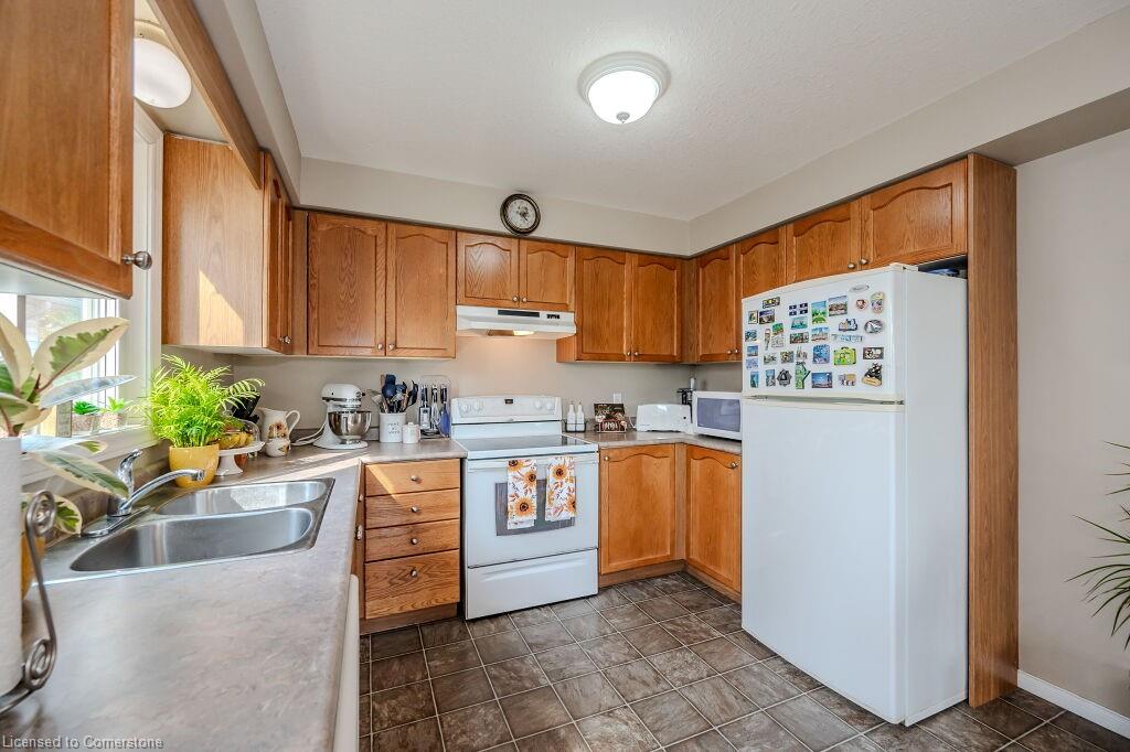 128 Henhoeffer Crescent Property Photo 16
