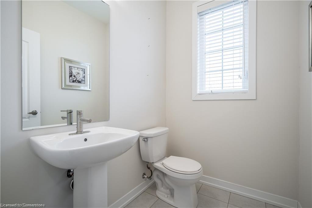 92 Longboat Run W Property Photo 4