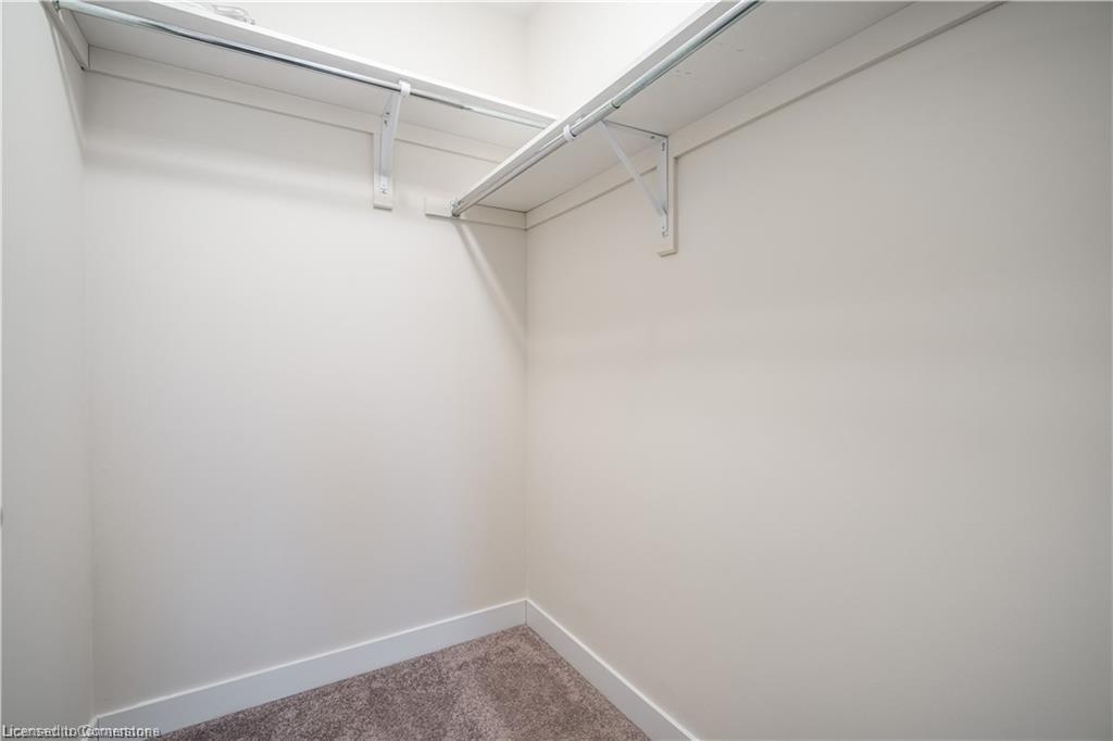 92 Longboat Run W Property Photo 22