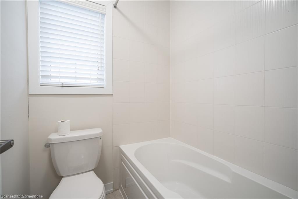 92 Longboat Run W Property Photo 24