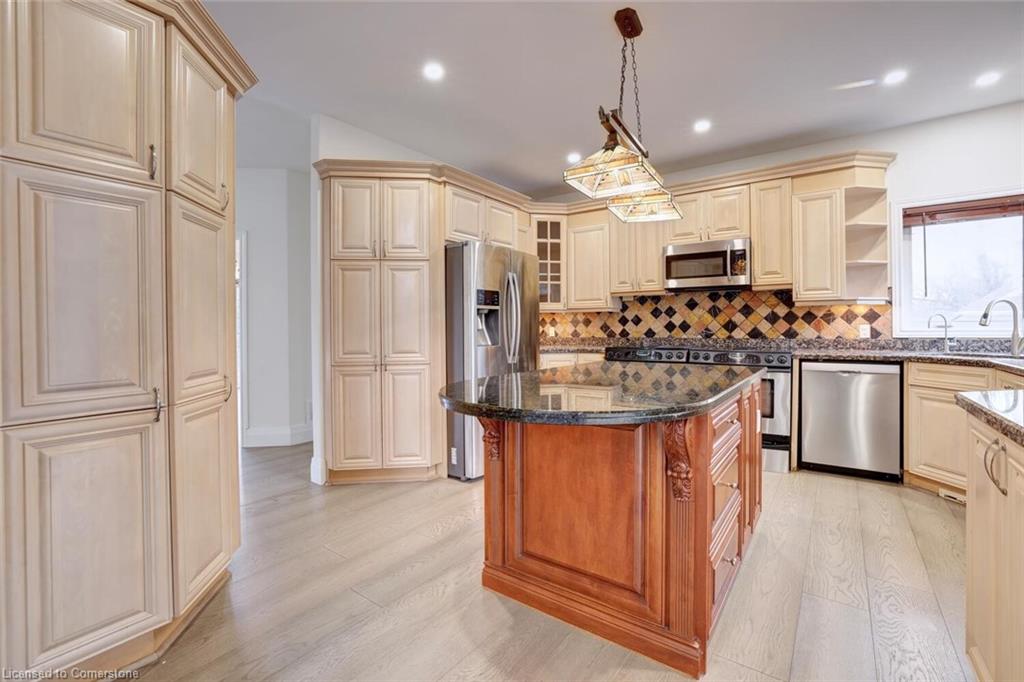 7 Deer Run Crescent Property Photo 19