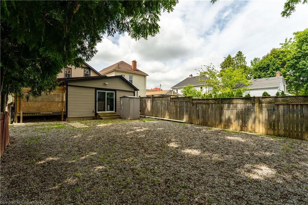 15 Adelaide Street Property Photo 25