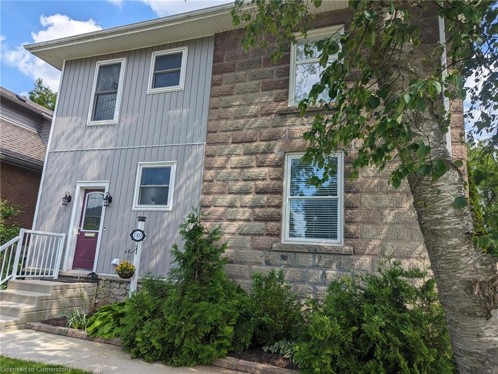 180 Union Street W Property Photo 2