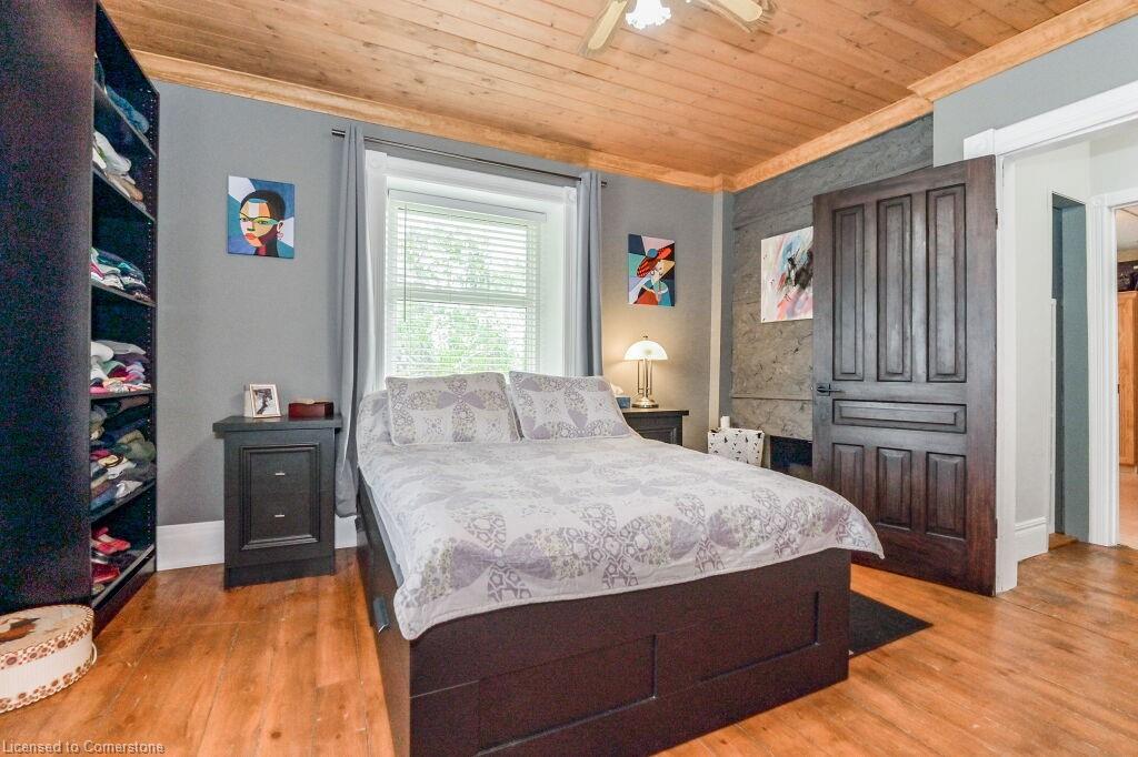 180 Union Street W Property Photo 31