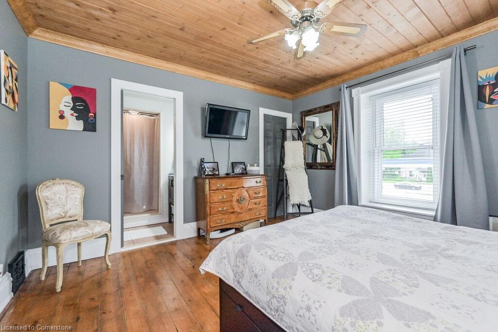 180 Union Street W Property Photo 32