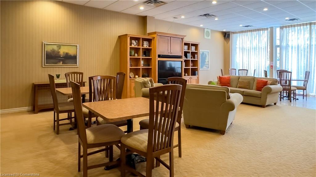 210-5188 Lakeshore Road Property Photo 20
