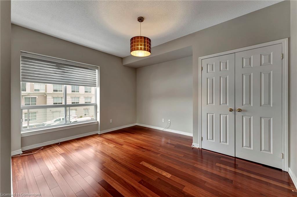 203-4000 Creekside Drive Property Photo 15