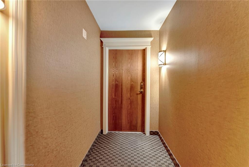 203-4000 Creekside Drive Property Photo 19