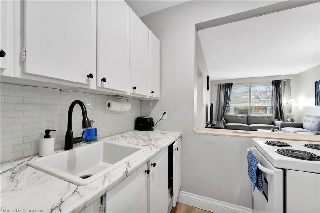 302-57 Mericourt Road Property Photo 8