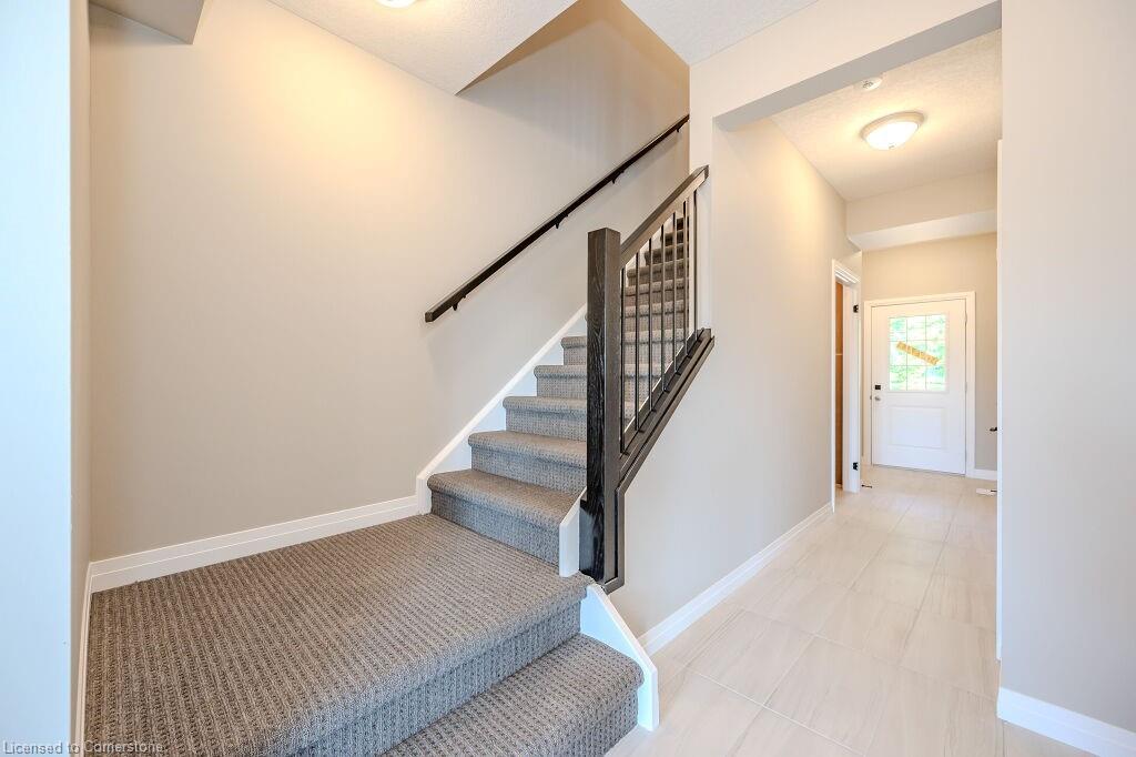 427 Woolwich Street Property Photo 15