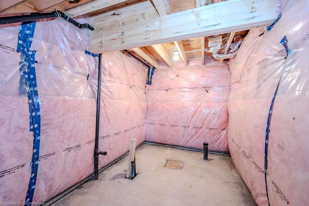 427 Woolwich Street Property Photo 28
