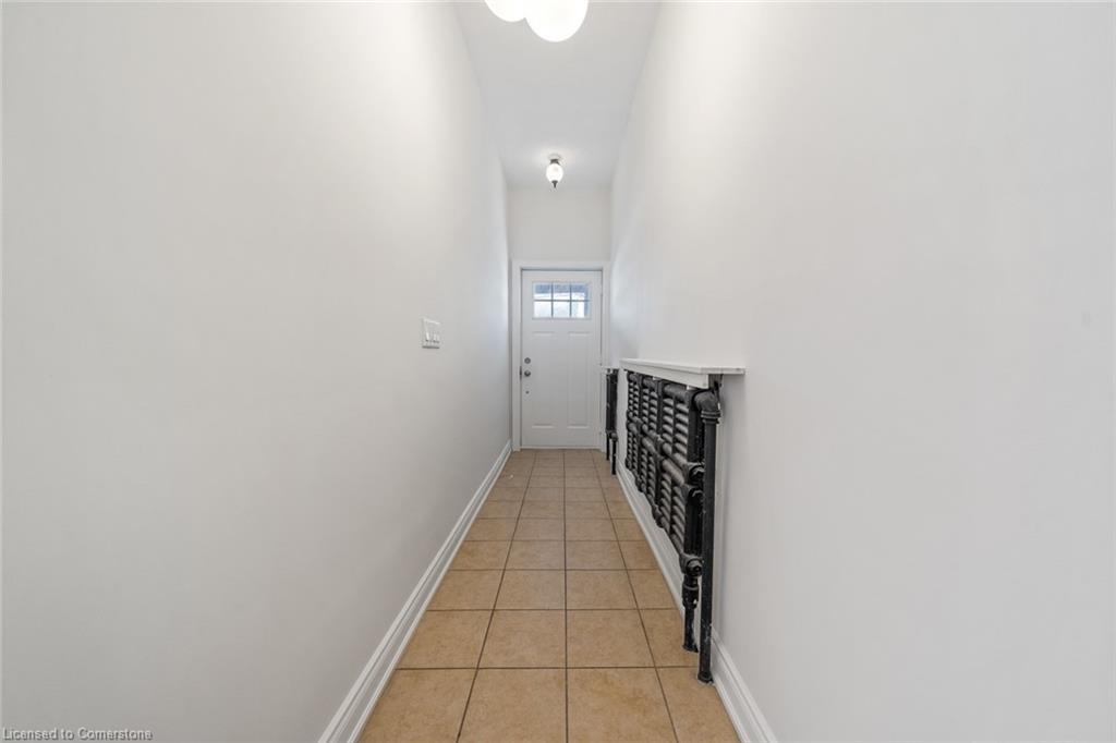 136 Macnab Street N Property Photo 2