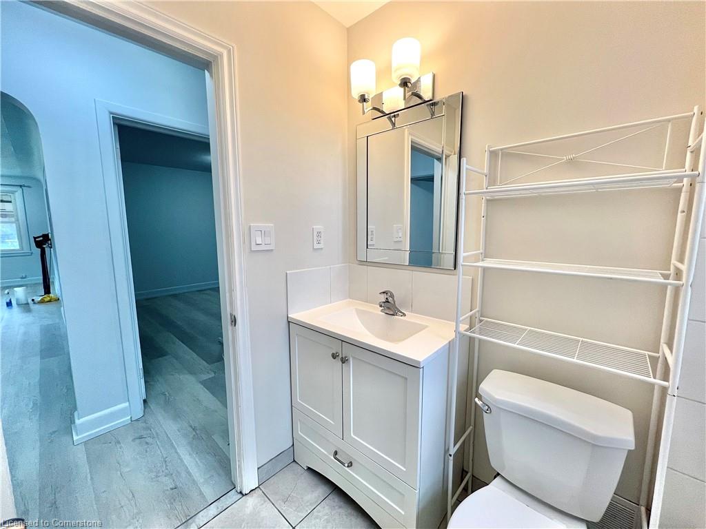 290 East 36th Street Property Photo 16
