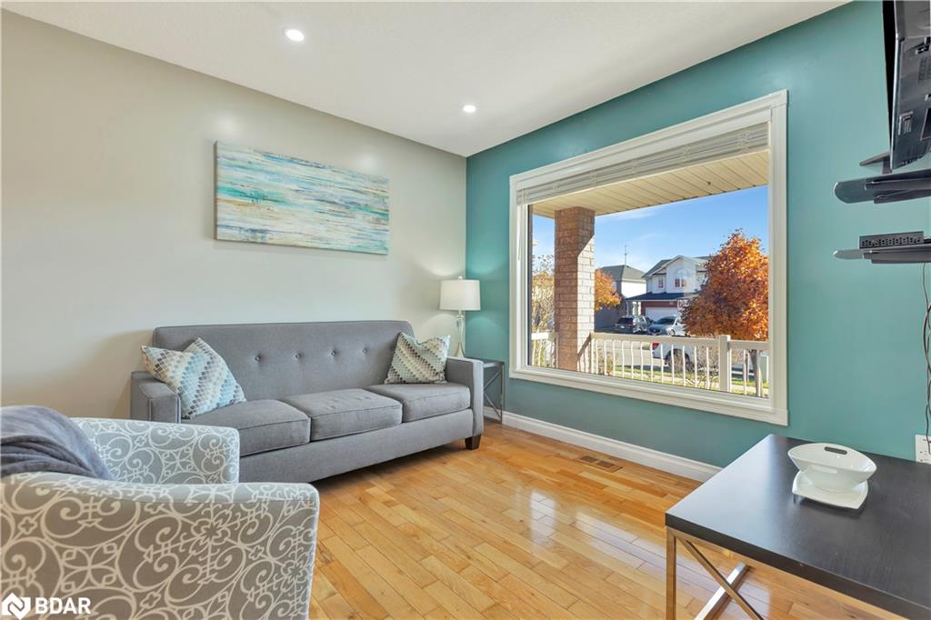 134 Deerpath Drive Property Photo 13