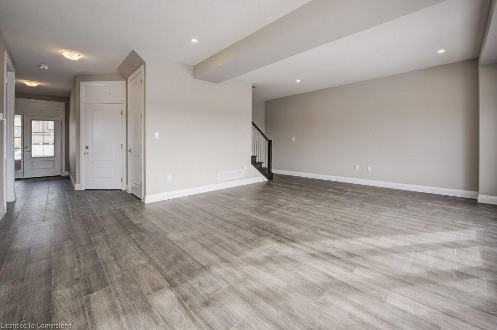 179 Applewood Street Property Photo 10
