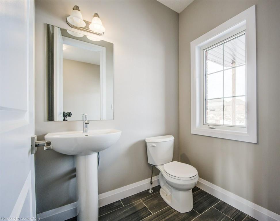 179 Applewood Street Property Photo 18