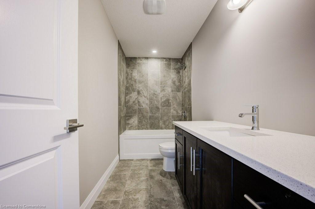 179 Applewood Street Property Photo 25