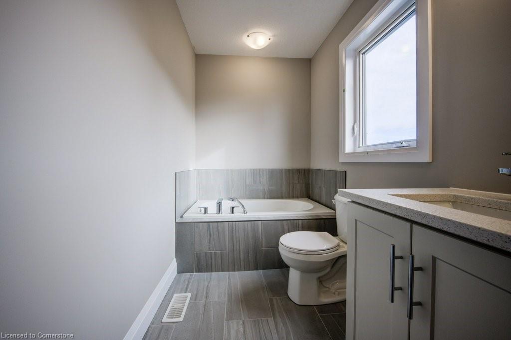 179 Applewood Street Property Photo 35