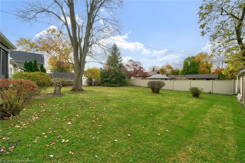 80 South Drive Property Photo 6