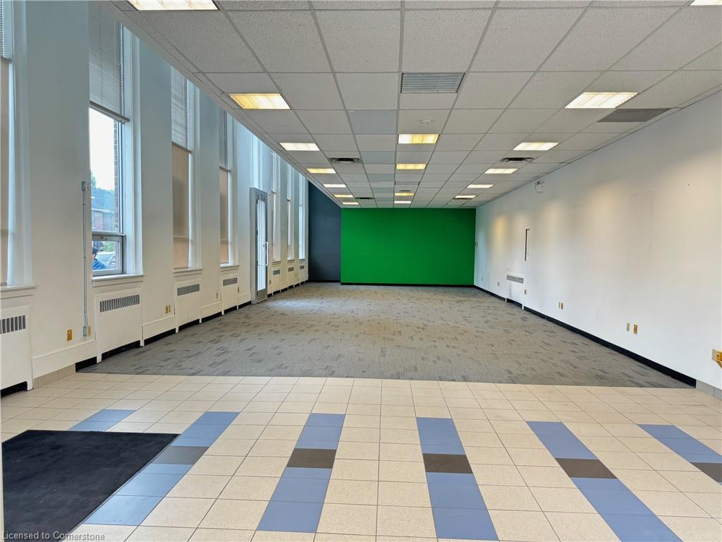 608 Dundas Street Property Photo 8