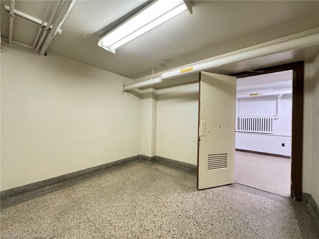 608 Dundas Street Property Photo 43