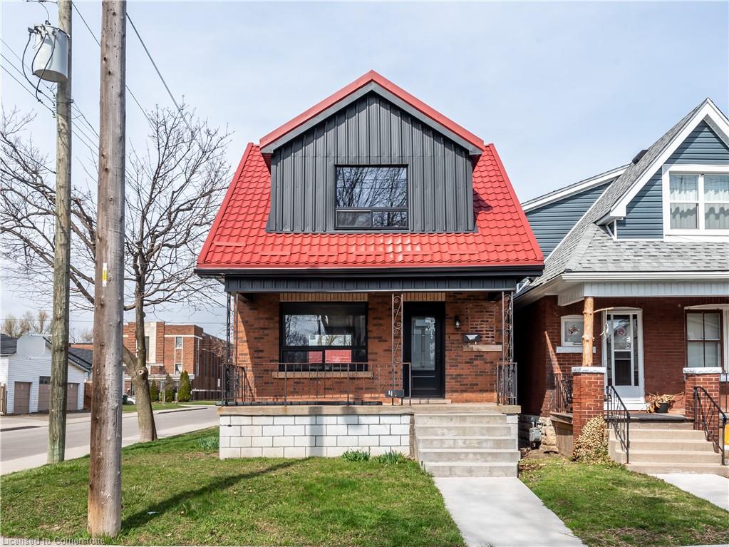 49 Cameron Avenue N Property Photo 2