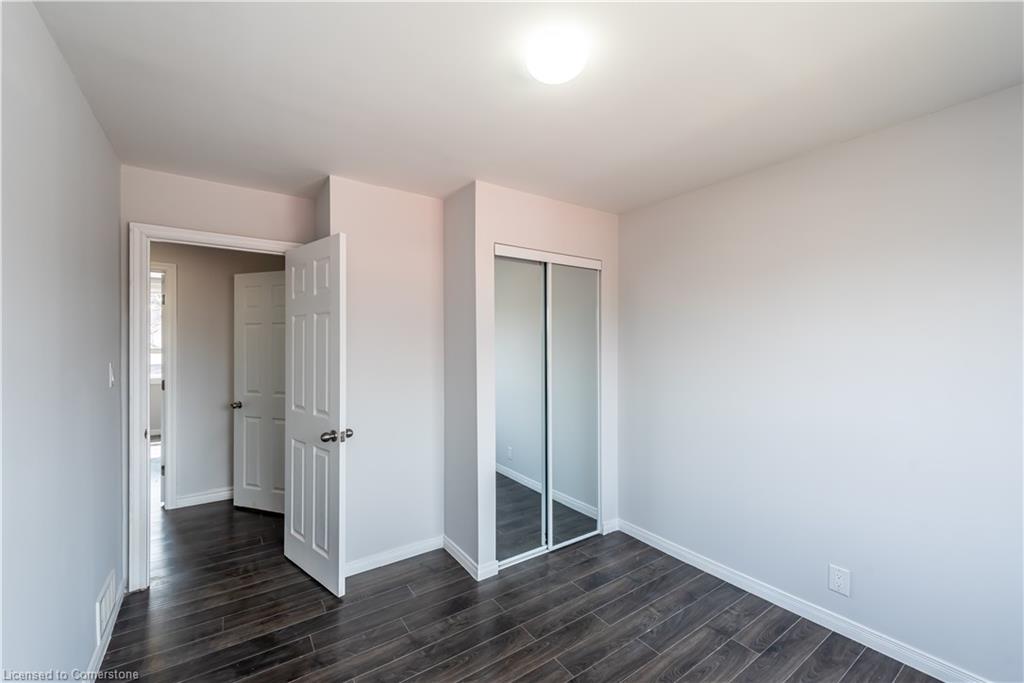 49 Cameron Avenue N Property Photo 36