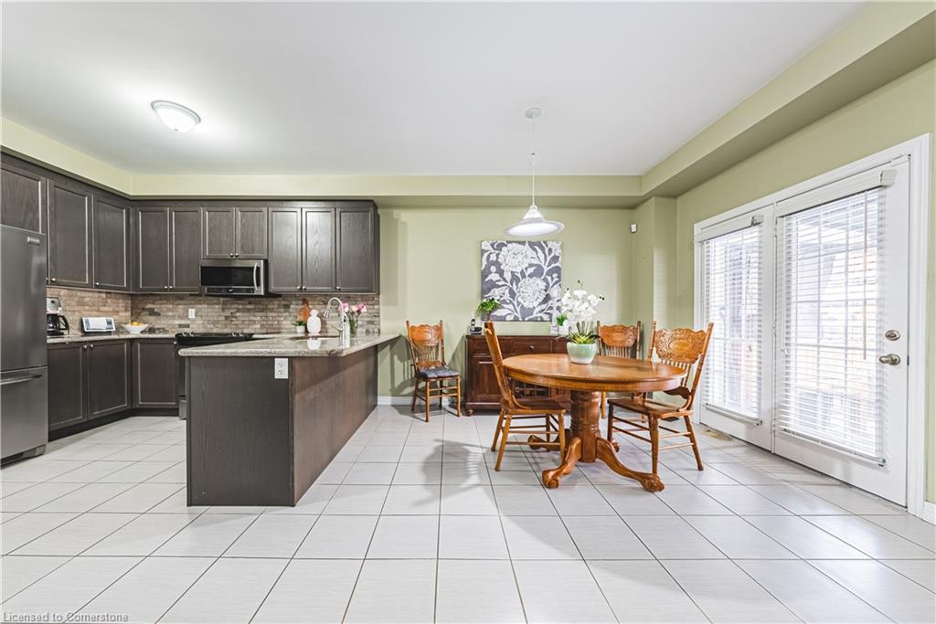 20 Springstead Avenue Property Photo 10