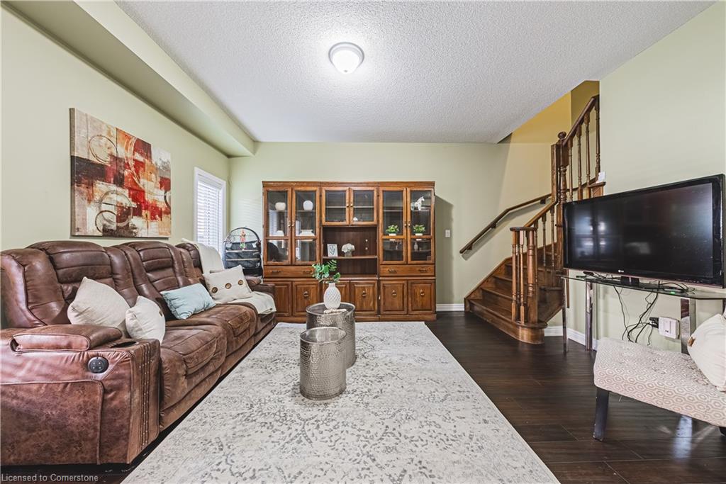 20 Springstead Avenue Property Photo 15