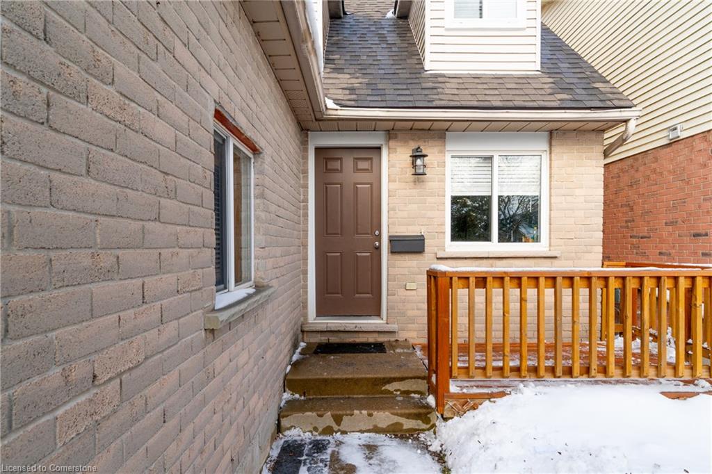 42 Walman Drive Property Photo 3