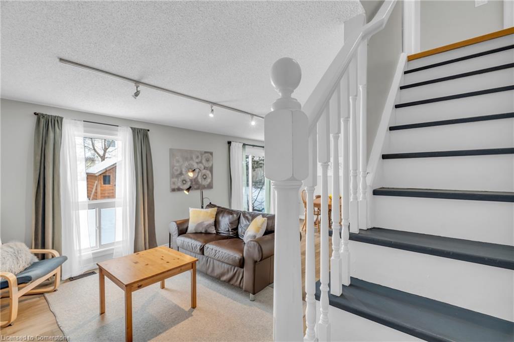 42 Walman Drive Property Photo 17