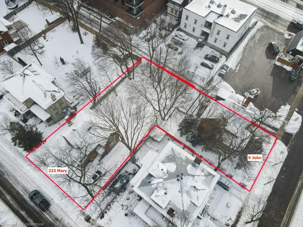 9 John Street E Property Photo 33