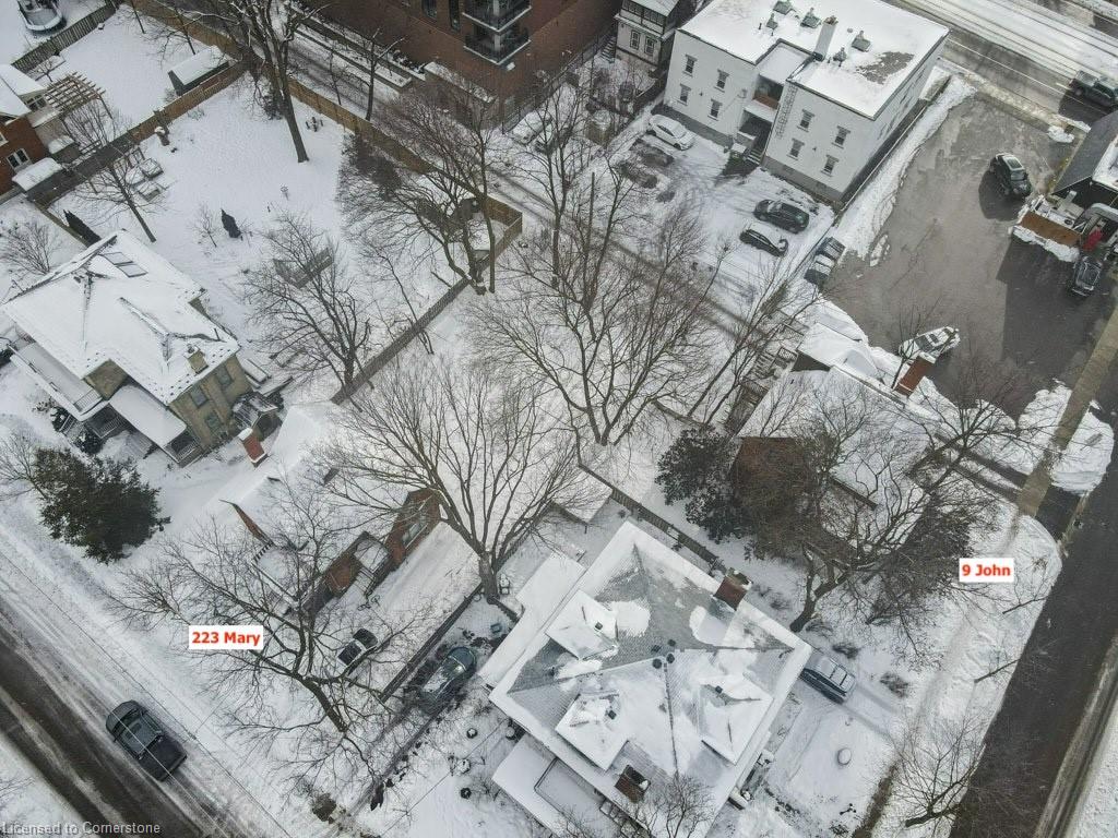 9 John Street E Property Photo 35