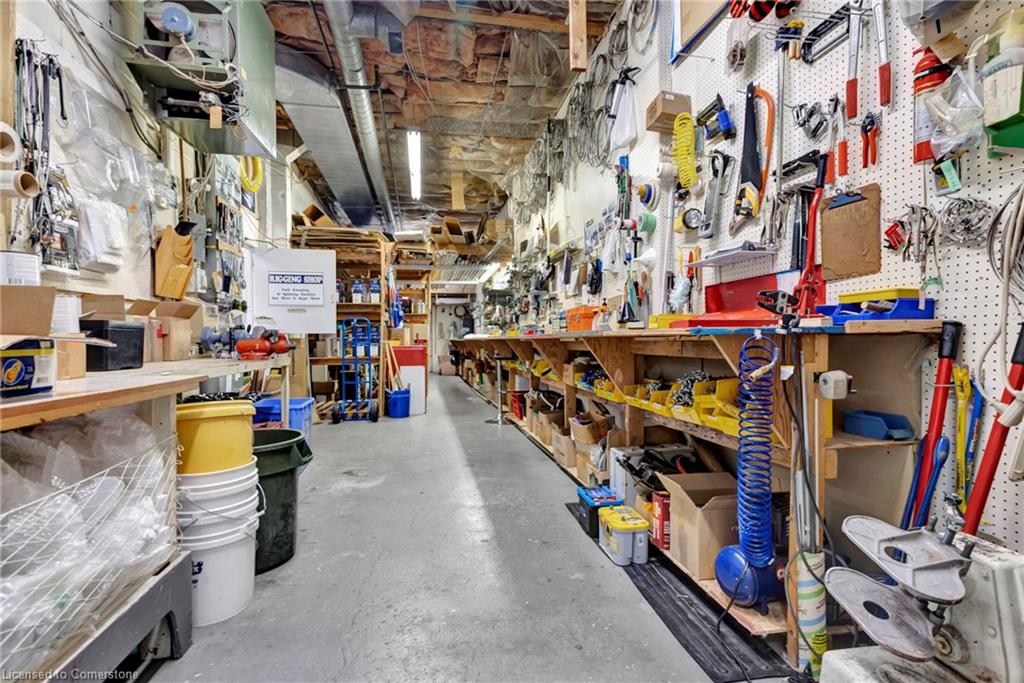 522 James Street N Property Photo 15