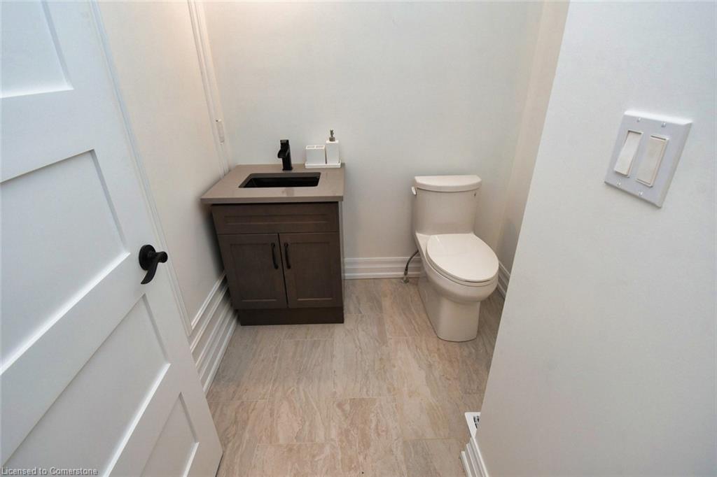 21-40 Heath Street Property Photo 10