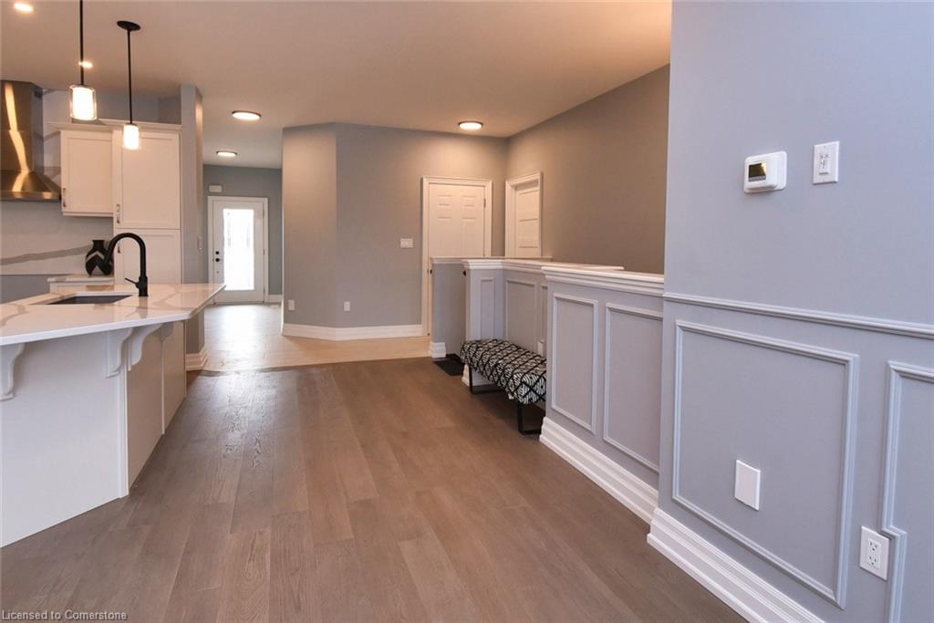 21-40 Heath Street Property Photo 11